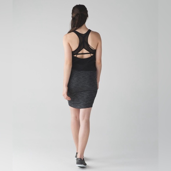 Lululemon - Lightweight Casual Simple Basic Olive Green Yoga Haven Skirt - Picture 3 of 10